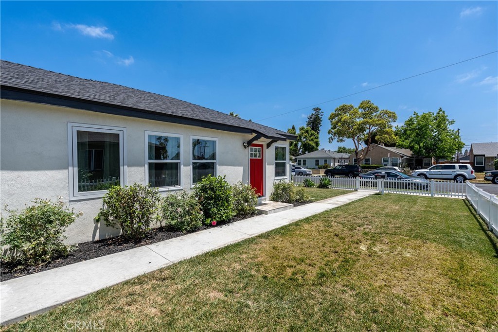 $3,250/month 2241 Grand Ave Long Beach CA, 9081564064534736131120