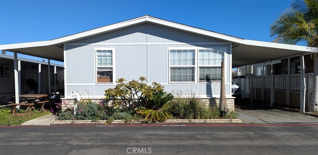 126 Pecan Fountain Valley CA, 9270864090351011457120