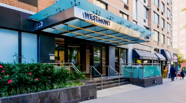 The Westmont63654231117825122
