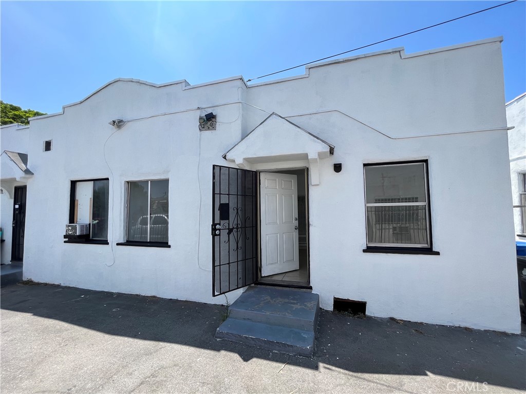 $1,895/mes 2651 S Colverdale Avenue Los Angeles CA, 9001664134334210305120