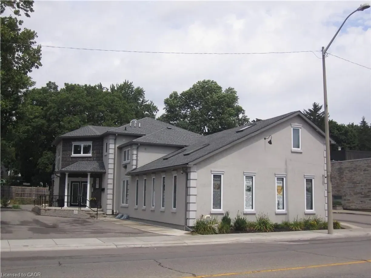 423 King, 1 Cambridge, ON N3H 3N1