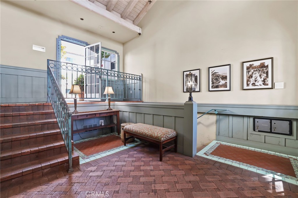 1901 Ocean Boulevard 103, Long Beach CA, 9080263612882505091121