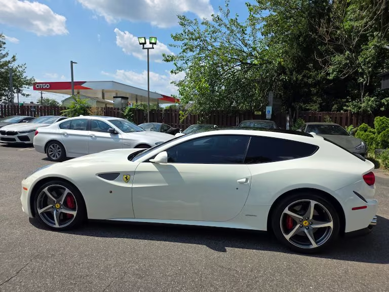 Cupé de 2 puertas Ferrari FF 2014 de segunda mano63282427183491121