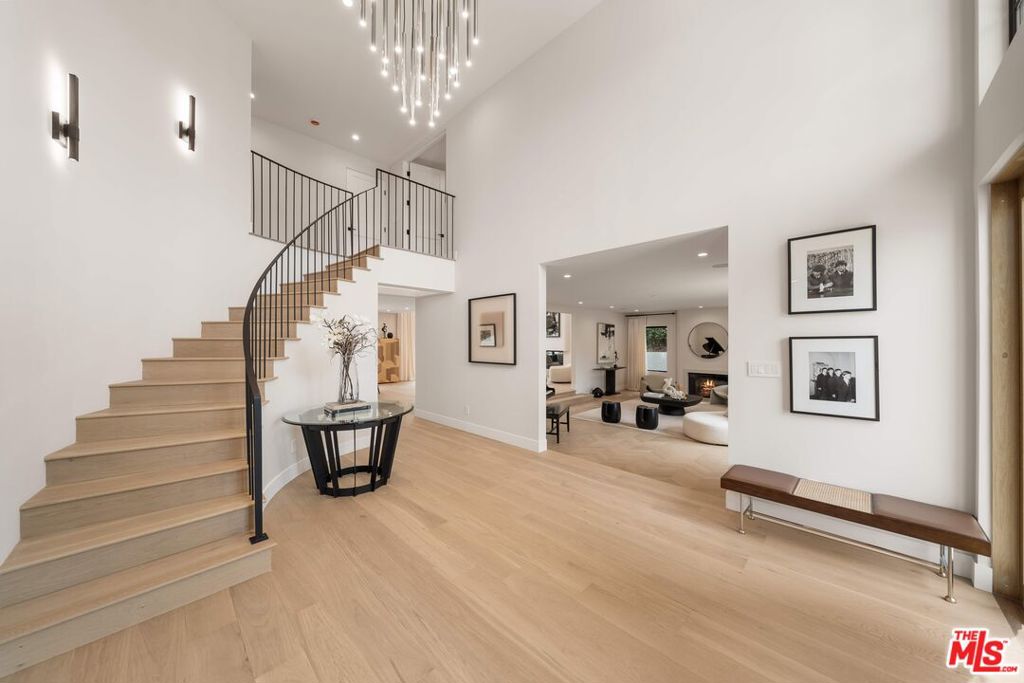 4072 Alonzo Avenue, Encino CA, 9131663623710362497121