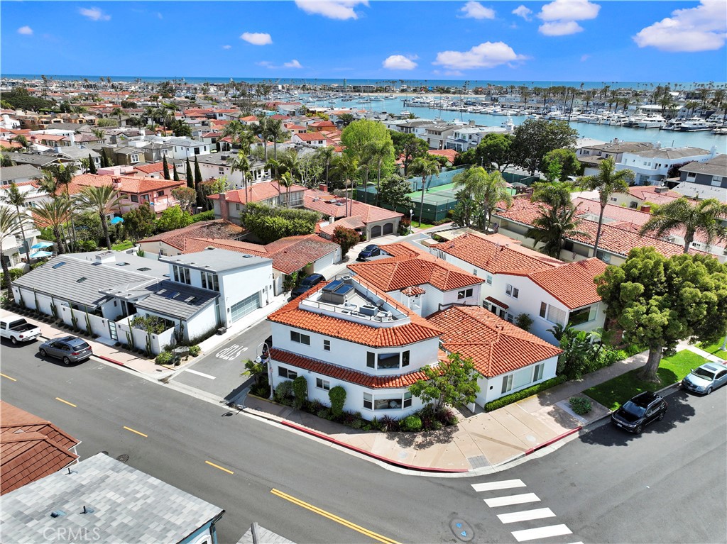 $5,700 por mes 204 Via Antibes Newport Beach, CA 9266364035423592705120