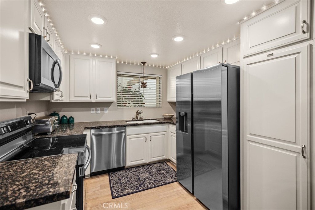 3242 San Amadeo 2B Laguna Woods CA, 9263764110425968131121
