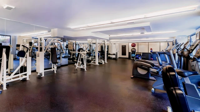 West 54th Apartments63660017957889122