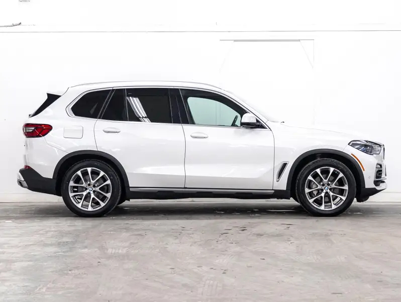 2019 BMW X563637693371137123