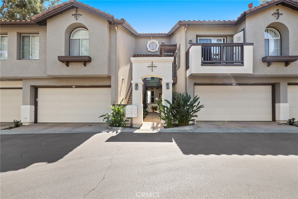 2960 Champion Way 1208, Tustin CA, 9278263623694371075120