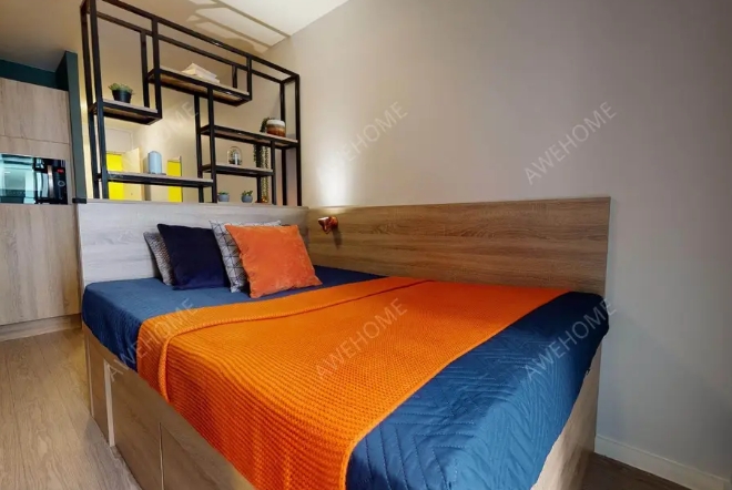 iQ Hammersmith - Estudio Bronze Courtyard Plus