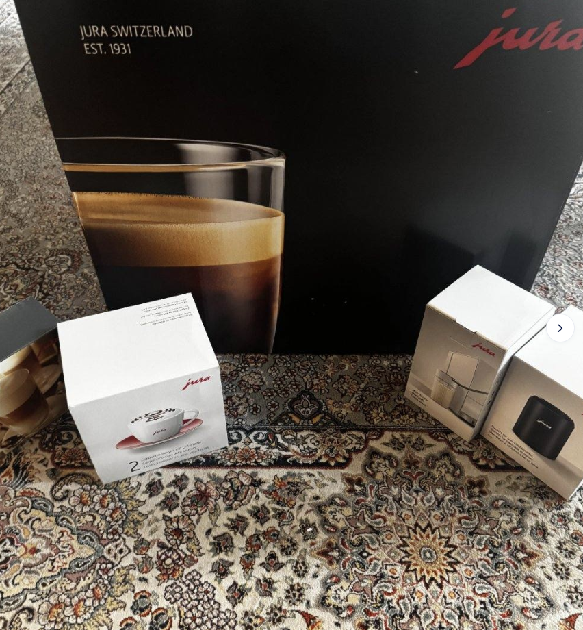 Compró una máquina de café por 930 D.K. y desea venderla por 700, nueva y completamente sin usar
