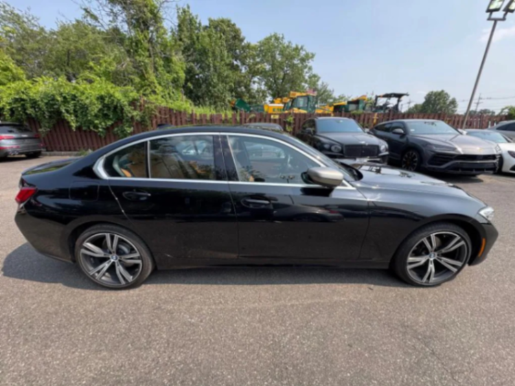 BMW Serie 3 330i xDrive Sedán 4D de 2019 de segunda mano63278070910465122
