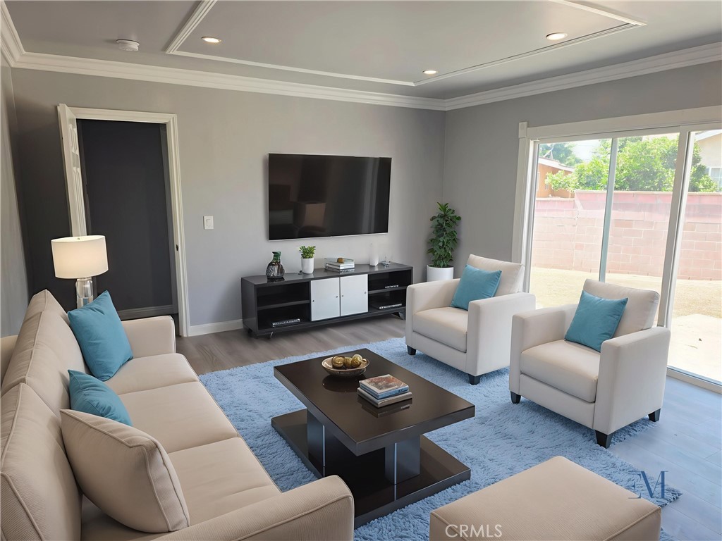 6833 Severn Drive Paramount CA, 9072363645322593537120