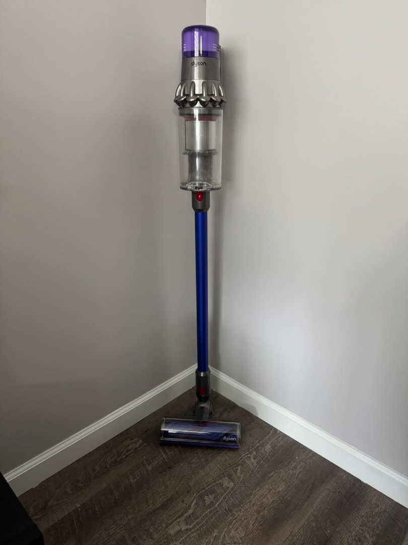 Dyson V11 Origin Cordless Vacuum - Used630815053808671227