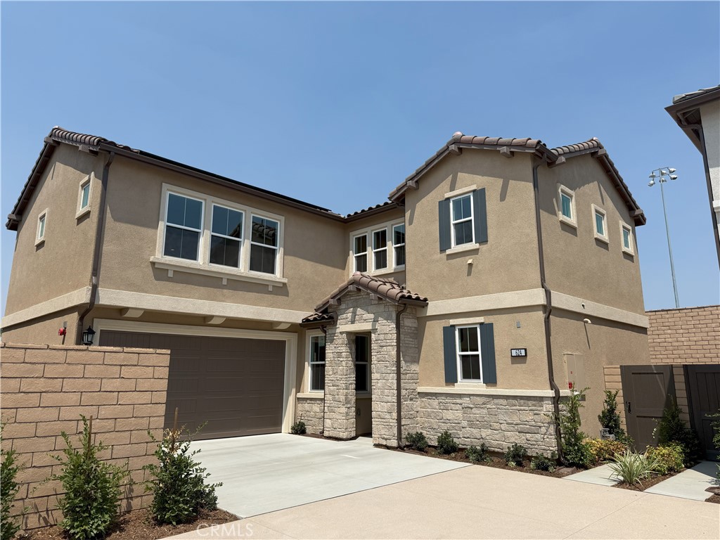 624 McFadden Street Placentia CA, 9287063669325057411120
