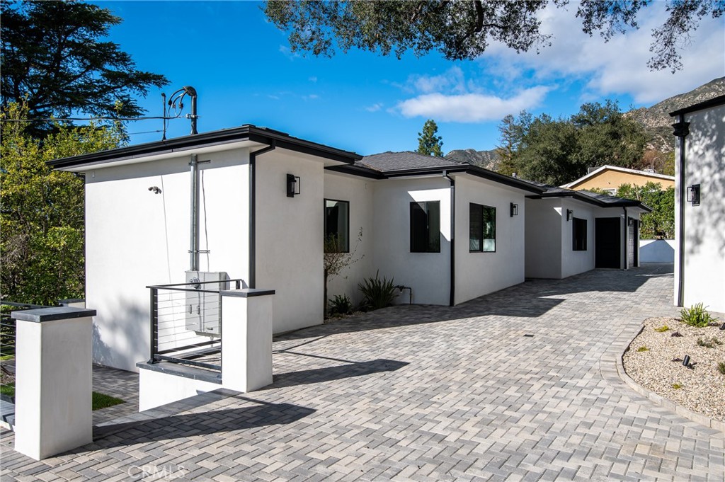 3011 Frances La Crescenta CA, 9121464134556375811122