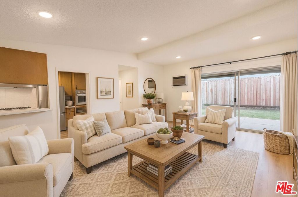 12958 Valleyheart Drive 2 Studio City CA, 9160464088424799745121