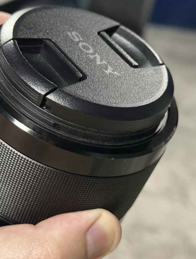 For Sale: Sony FE 90mm F2.8 Macro G OSS (Used)