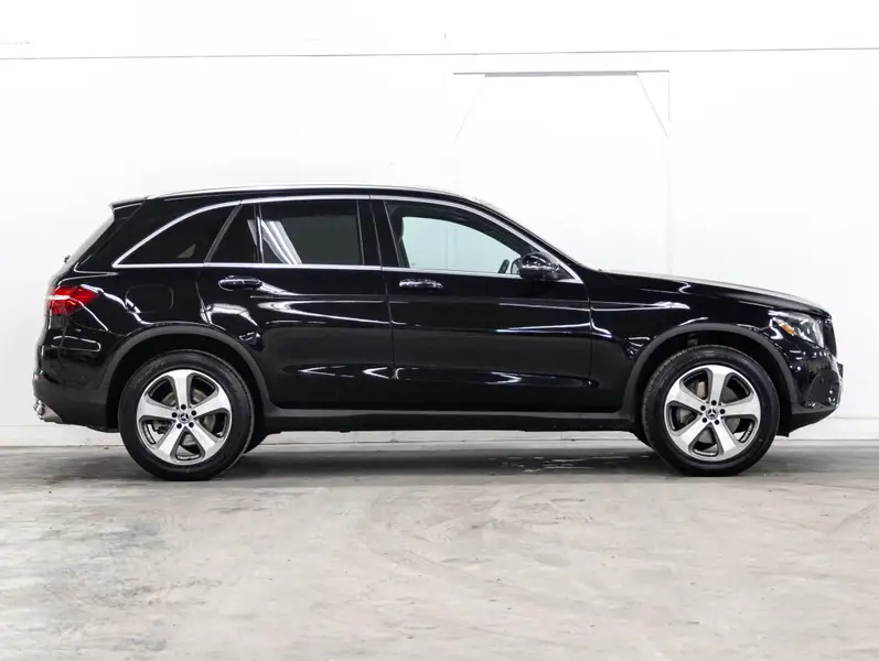 2017 Mercedes-Benz GLC63471783566083124