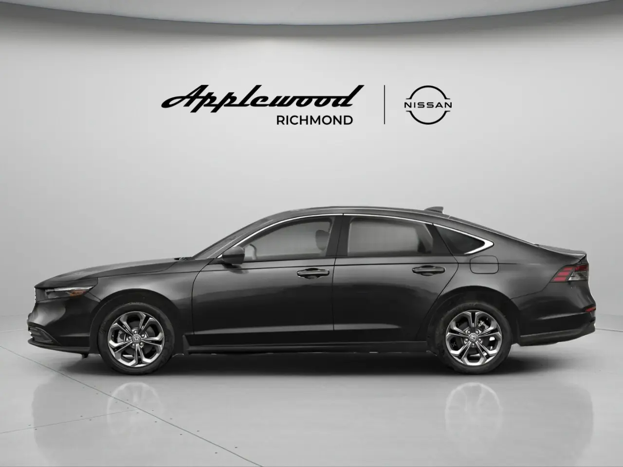 Sedán Honda® Accord 2024 EX CVT Sedán • 11,807 kilómetros64121837411714122
