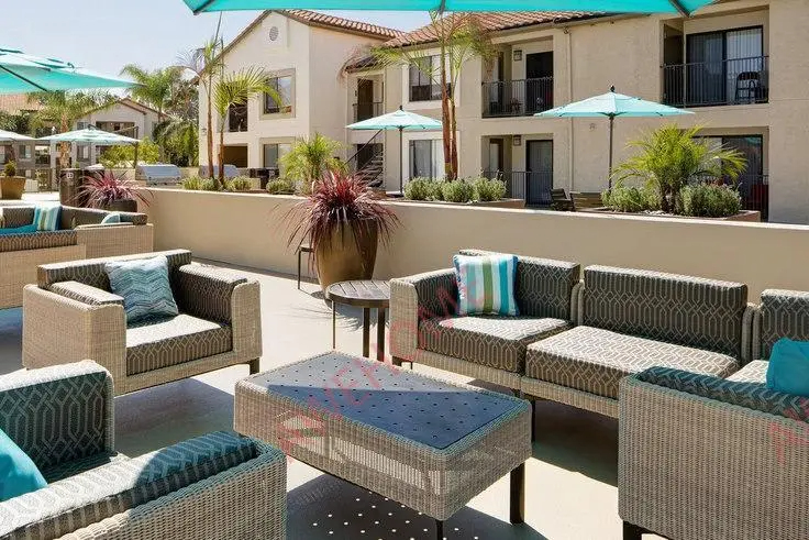 Avalon La Jolla Colony 763659151675265121