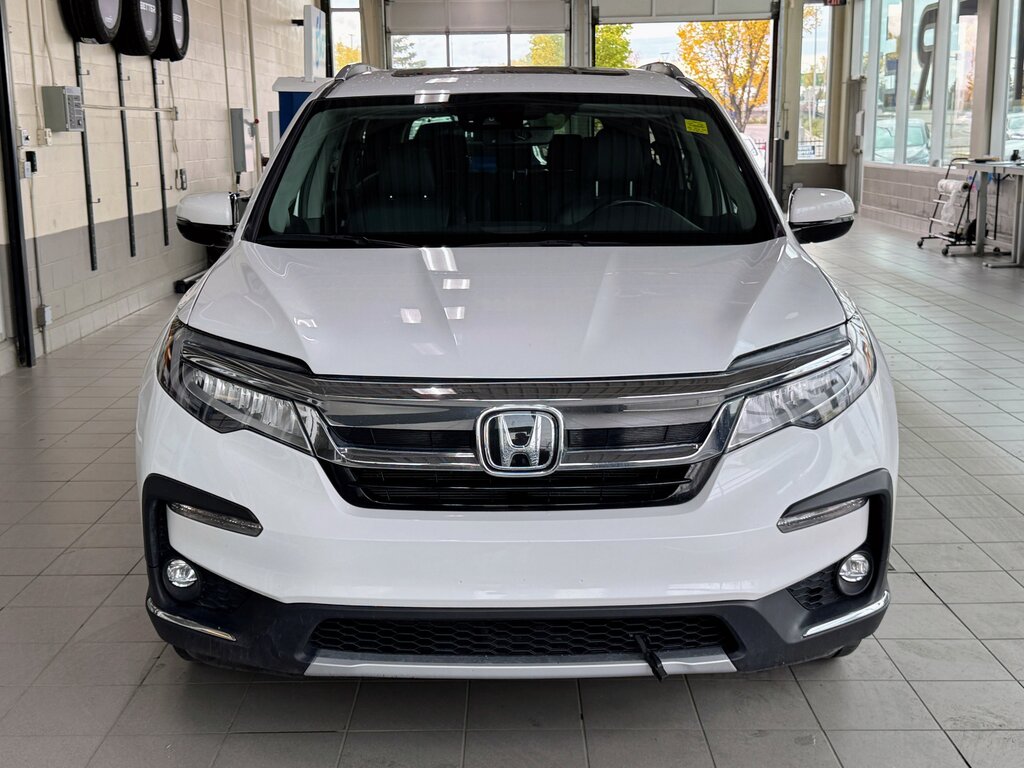 2022 Honda Pilot Touring 7-Passenger64412000100611121