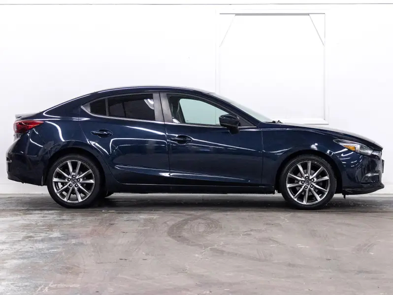 2018 Mazda Mazda364567294036994122