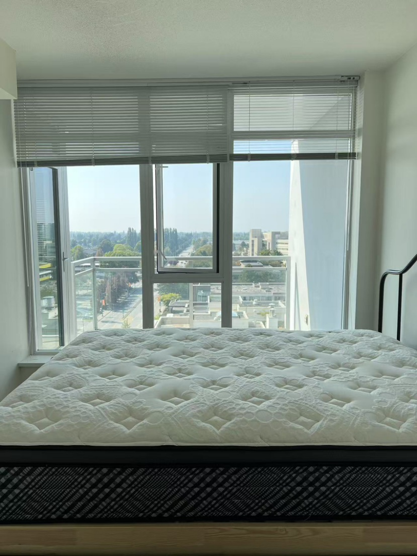 [Richmond] Furnished 1-Bed High-Rise Apartment63346266767491124