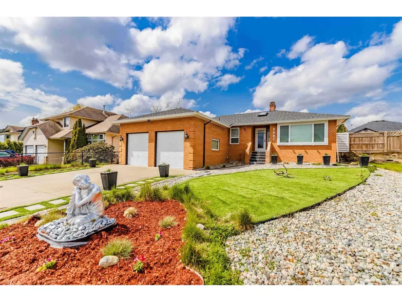 3097 Goldfinch Street, Abbotsford, BC