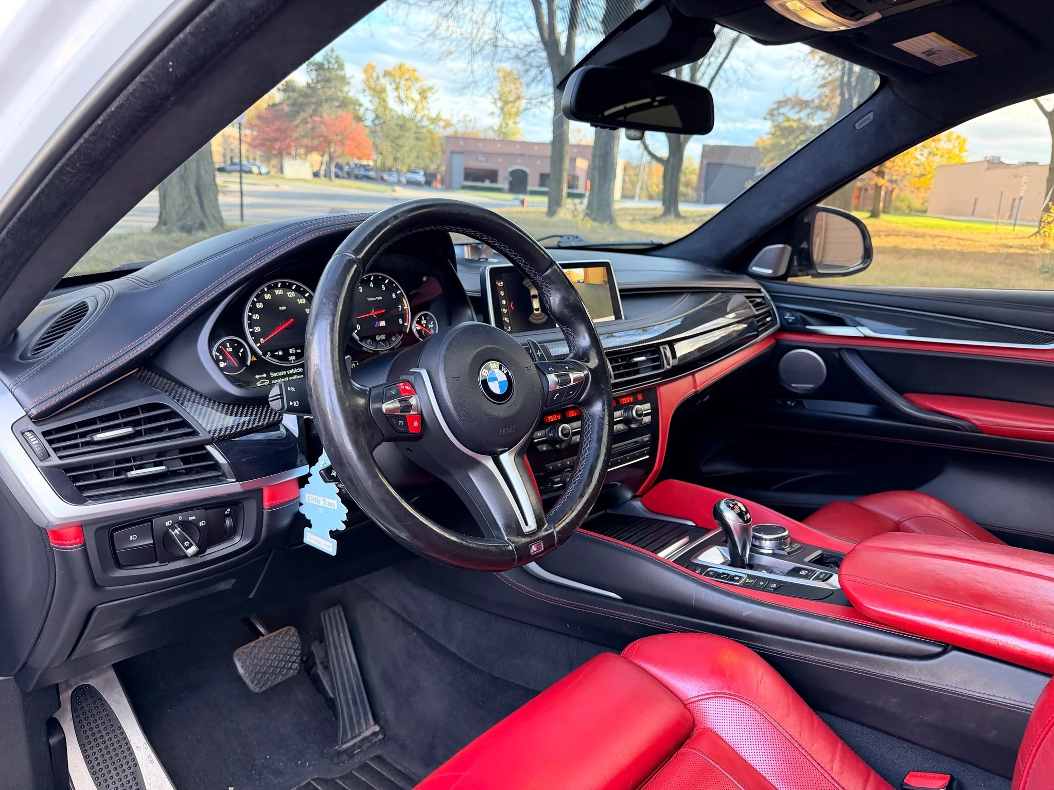 2016 BMW X6 M 4D SUV64185866460545122