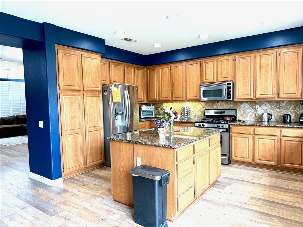 1549 Coldridge Circle, San Jacinto CA, 9258363821736835457121