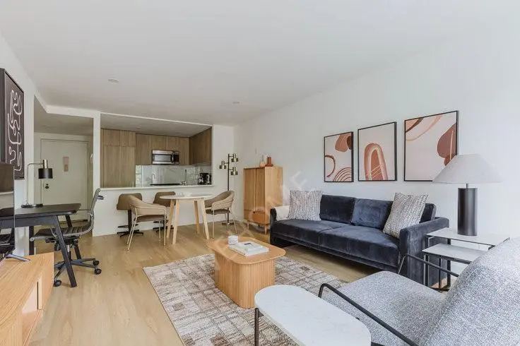 600 Columbus Ave 155863555587425281123