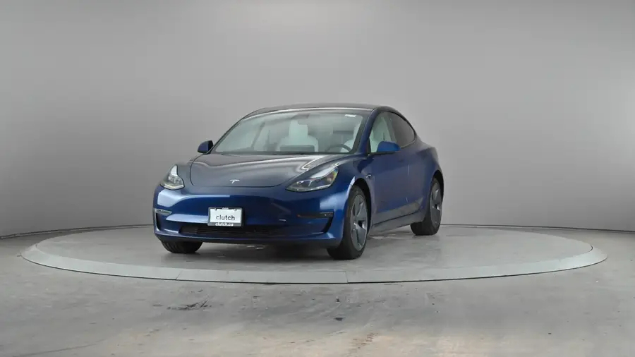 2023 Tesla Model 364567167337985121