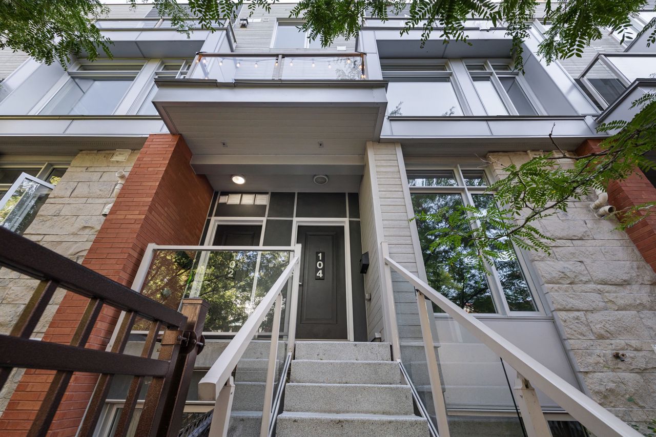 104 Holmwood Avenue