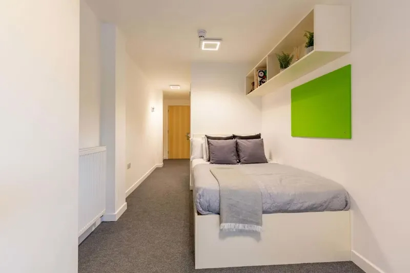 Hollingbury House - Withdean Premium Plus Ensuite