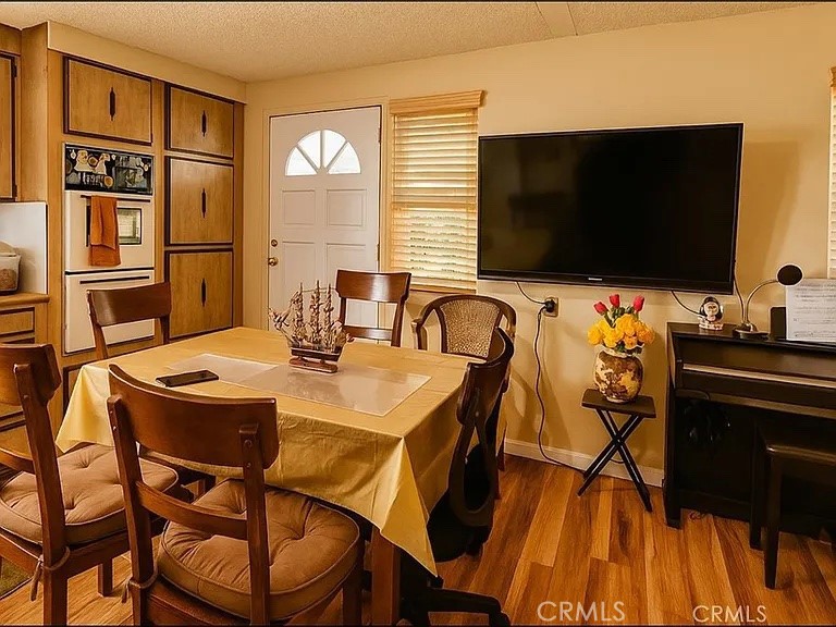 1850 W Orangethorpe SPC44 Fullerton CA, 9283364090436925569122