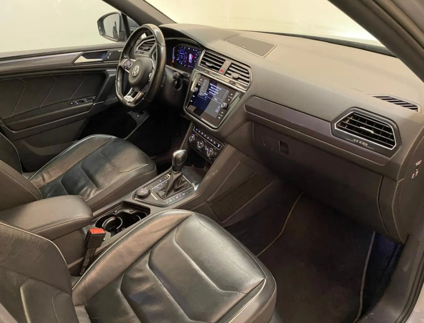 /en/city-brasilia/cate-car-used-car/volkswagen-tiguan-2.0-350-tsi-gasoline-allspace-r-line-4motion-dsg-6467490720217712/-9