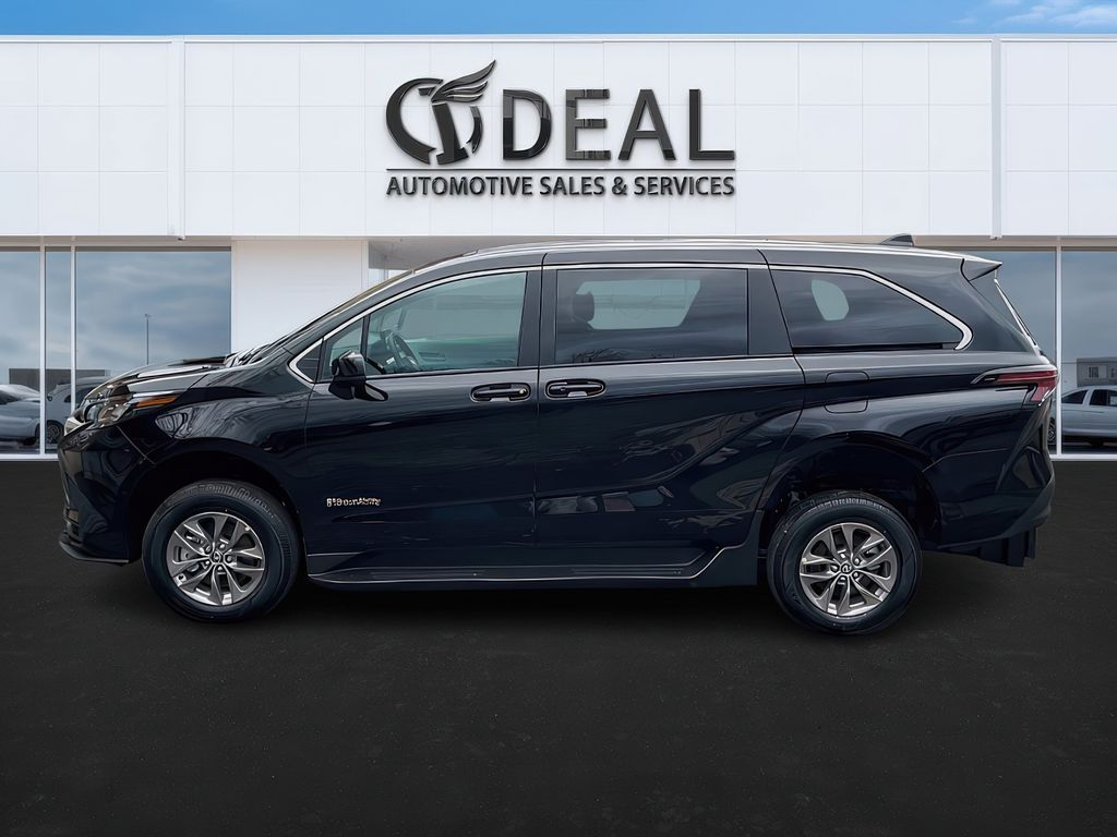2025 TOYOTA SIENNA LE BRAUNABILITY63324049420801122