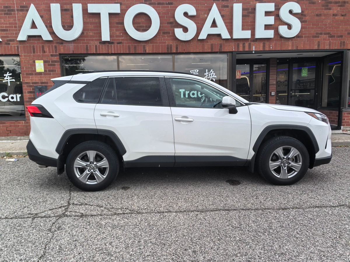 ﻿2022﻿ ﻿Toyota﻿ ﻿RAV4﻿ ﻿XLE64135615476099123