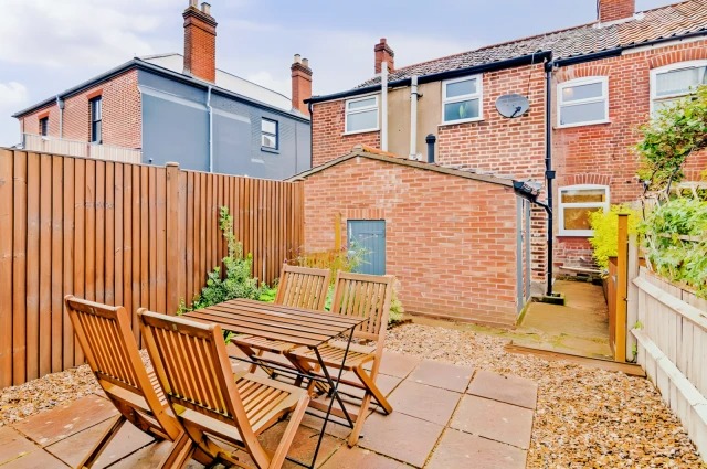 38 Magpie Rd64195287914754126