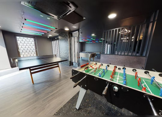 iQ Altus House, Leeds