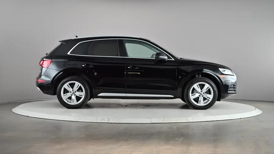 2019 Audi Q563879614904323123