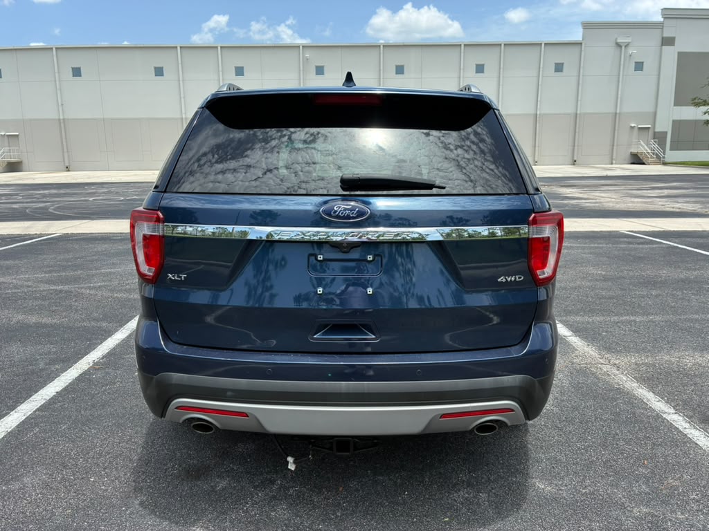 🏁2017 FORD EXPLORER XLT🏁567785405128396808