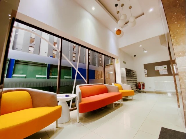 Waters Court64176768590593122