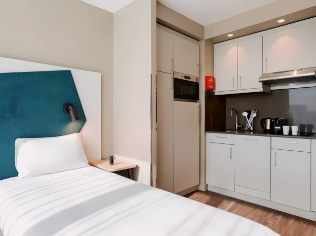 SL-Stratford Suites64109895910275125
