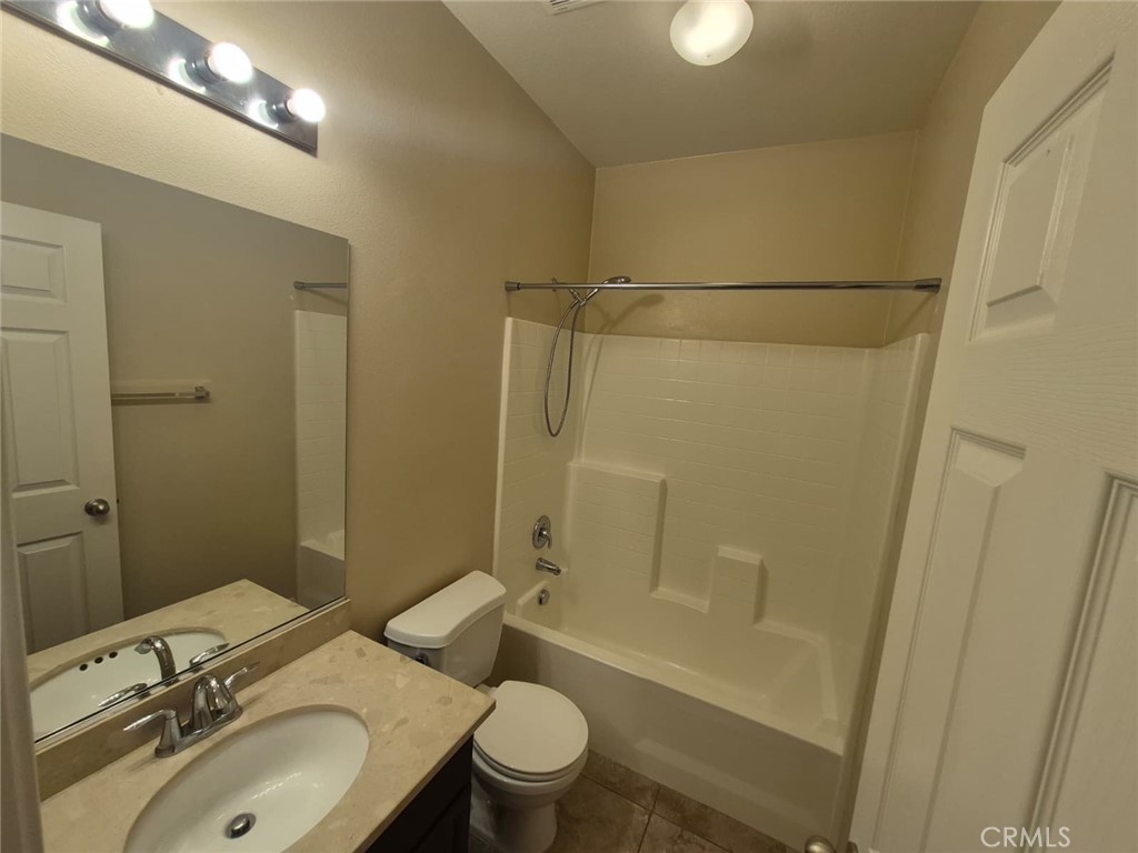 31994 Rouge Menifee CA, 9258464079676544003122