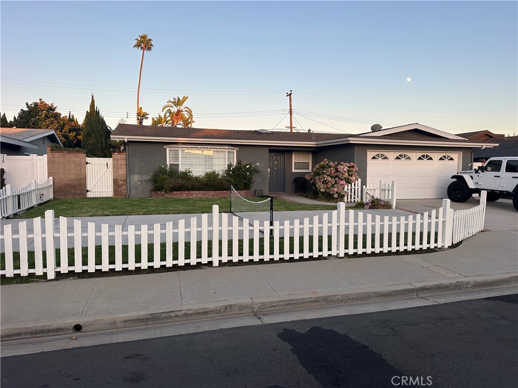 3220 Idaho Place Costa Mesa CA, 9262663679566404097120