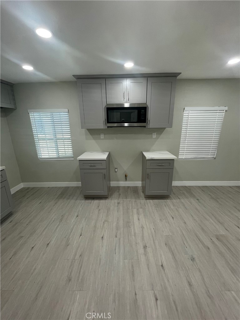 $2,950/month 13101 S Vesta Compton CA, 9022264134277857027121