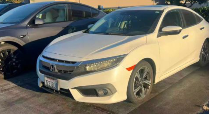 2017 HONDA CIVIC TOURING SEDAN 4D63648285243905120