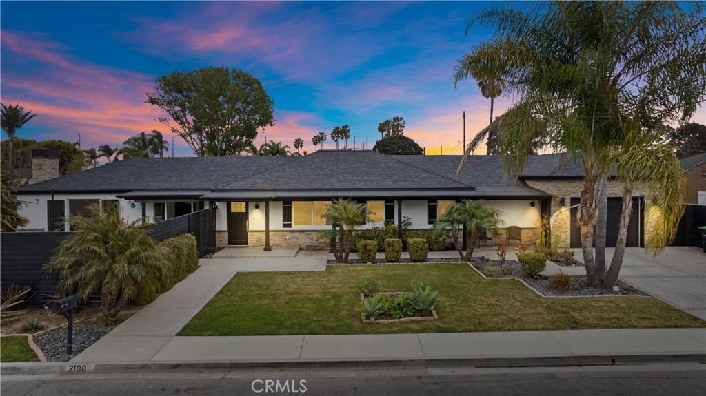 2100 Federal Costa Mesa CA, 9262764111960954883120